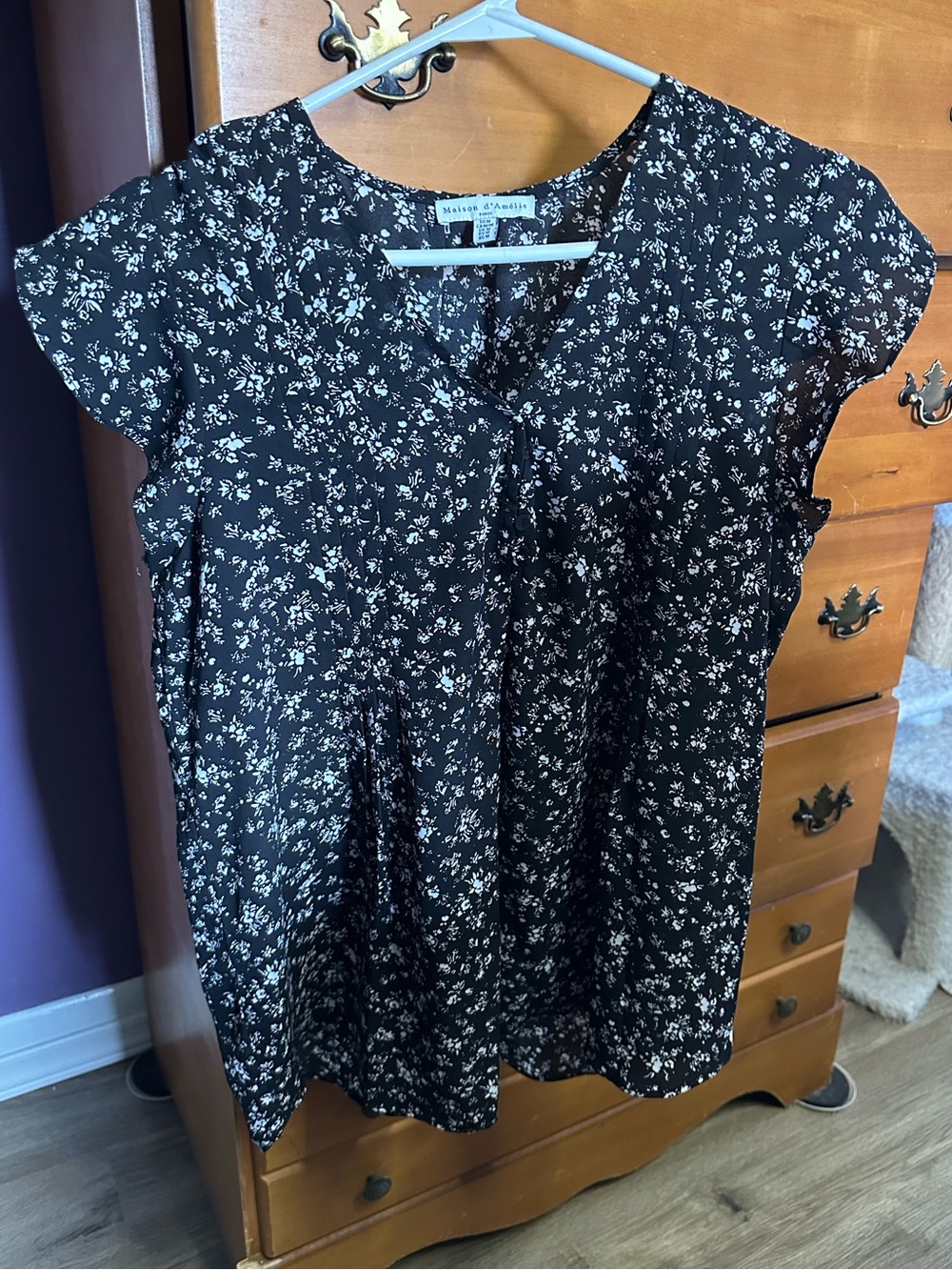 Maison Jules Black & White Floral Cap-Sleeve Blouse